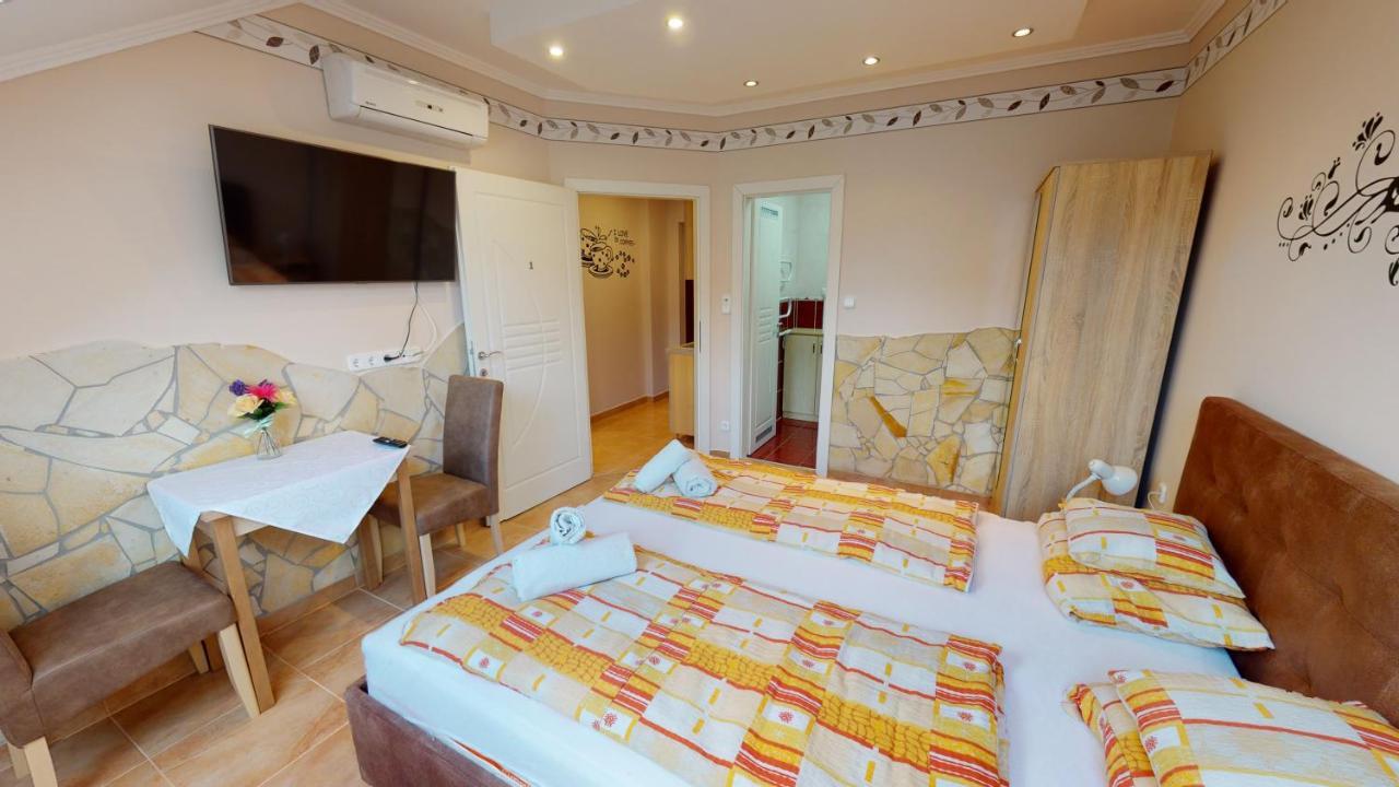 Cristian Apartman Hajdúszoboszló Exterior foto