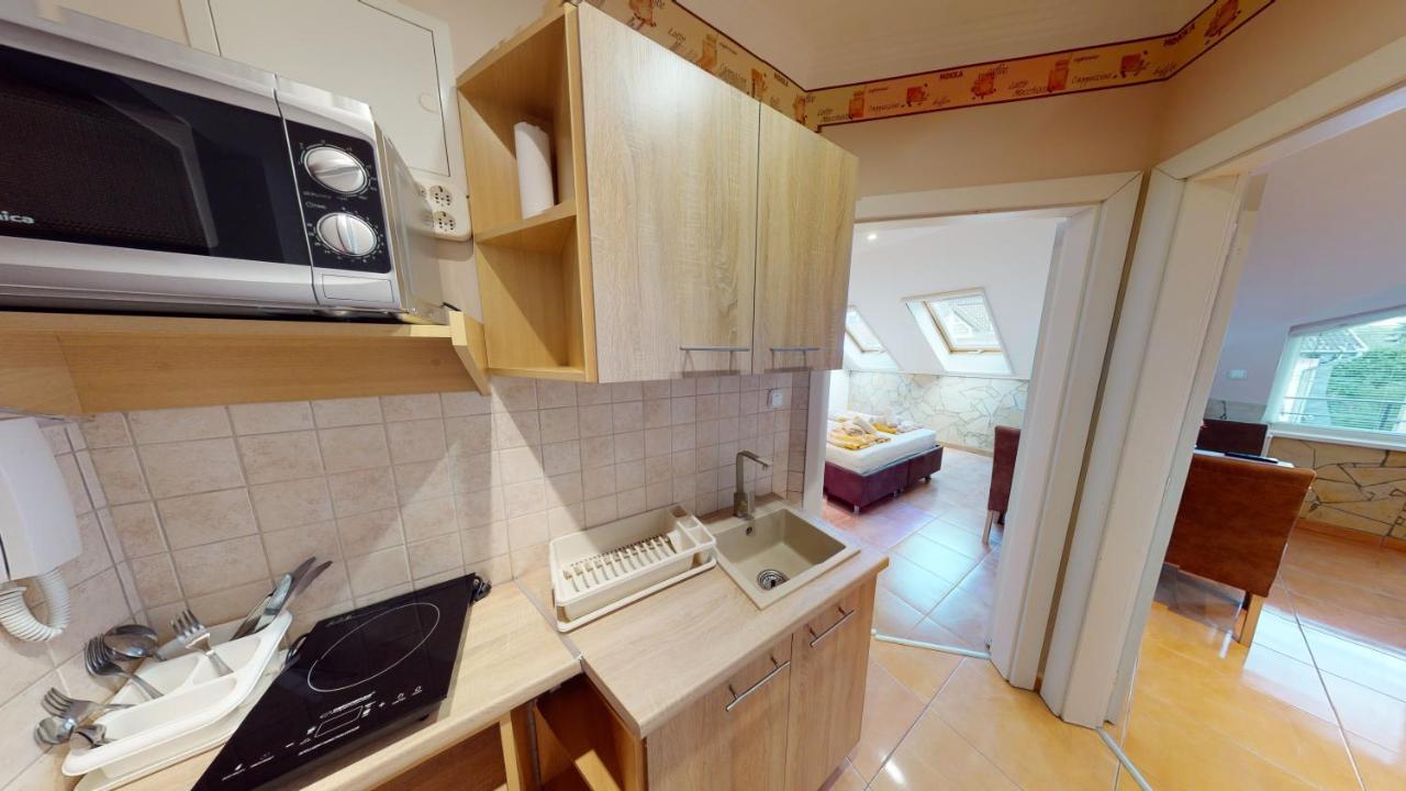 Cristian Apartman Hajdúszoboszló Exterior foto